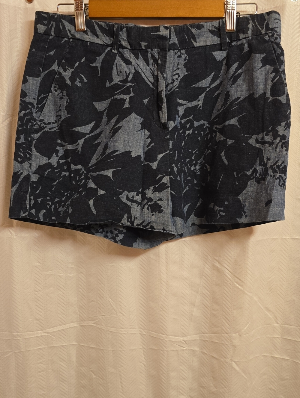Gap Shorts Shorts Women's Size 8 navy blue slate gray Tailored Floral Leaf City